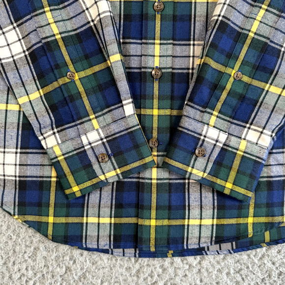 Vineyard Vines Crosby Shirt Mens Small Plaid Button Down Flannel Performance New - Picture 3 of 12